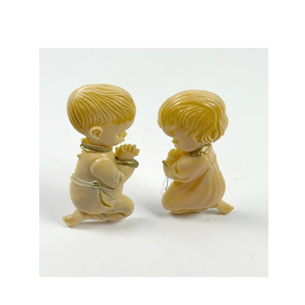 Vintage Plastic Cake Toppers Praying Boy‎ & Girl Figurines Mid Century Set of 2